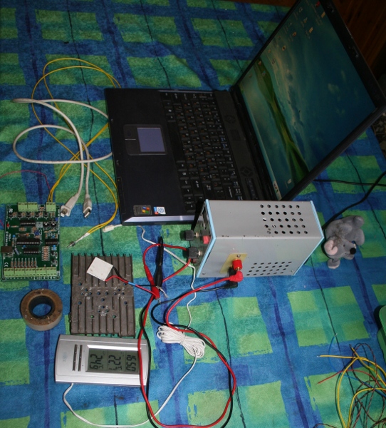 Модель комнатной теплицы, управляемой компьютером